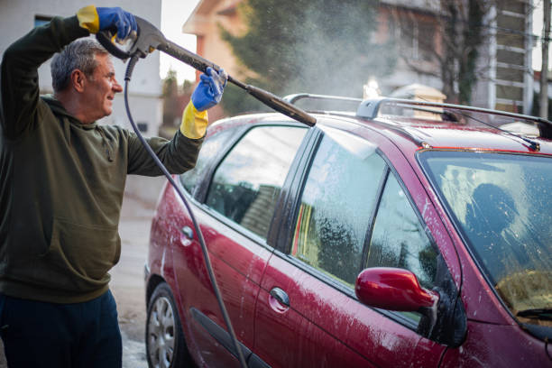 Best Residential Pressure Washing Services  in Evart, MI